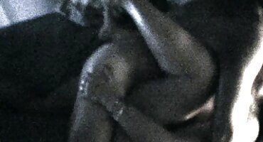 nữ sex nữ Cô gái fucked trong các studio với wap phim sex niềm đam mê.