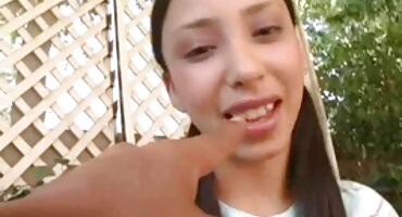 sex vu bu Fuck với một người yêu trên một đống bột. sex lãng mạn